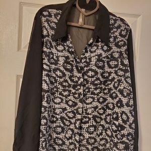 Penningtons Animal print blouse